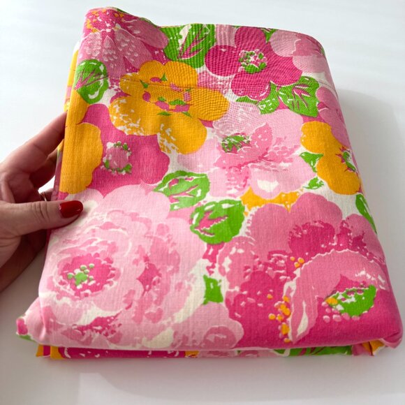 Vintage 70s fitted/bottom sheet, pink orange flower power bedding, twin size bed - Picture 1 of 11